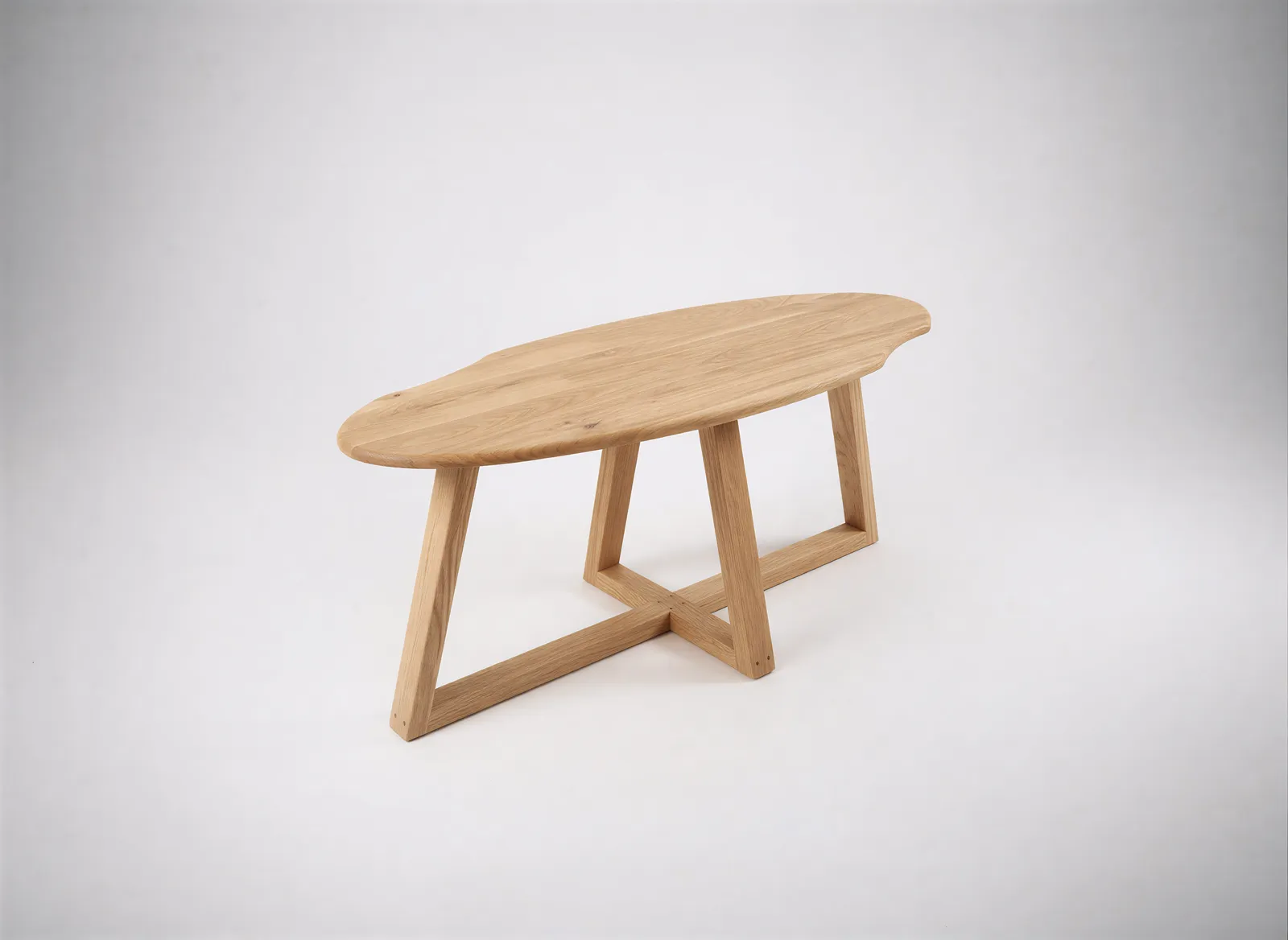 Oval solid oak table